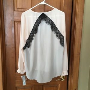 NWT Women's Apt 9 Three tone Blouse Women's Large